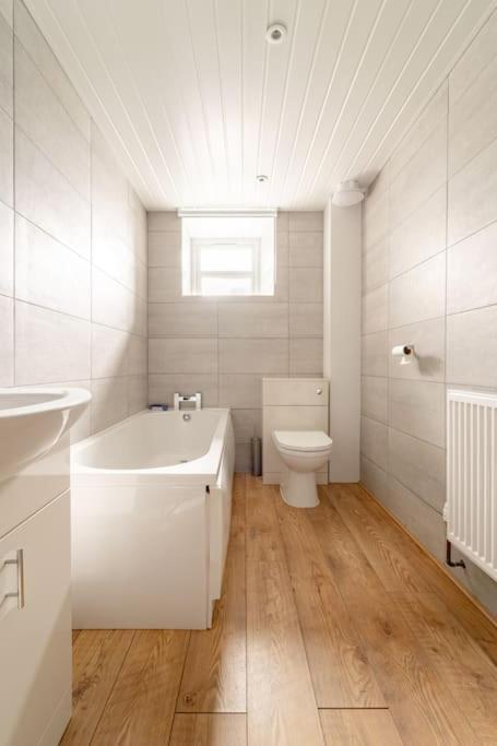 The Blue House Holiday Home Egremont  المظهر الخارجي الصورة